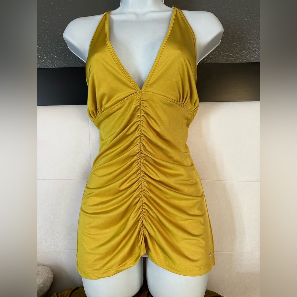 Marciano halter ruched top M